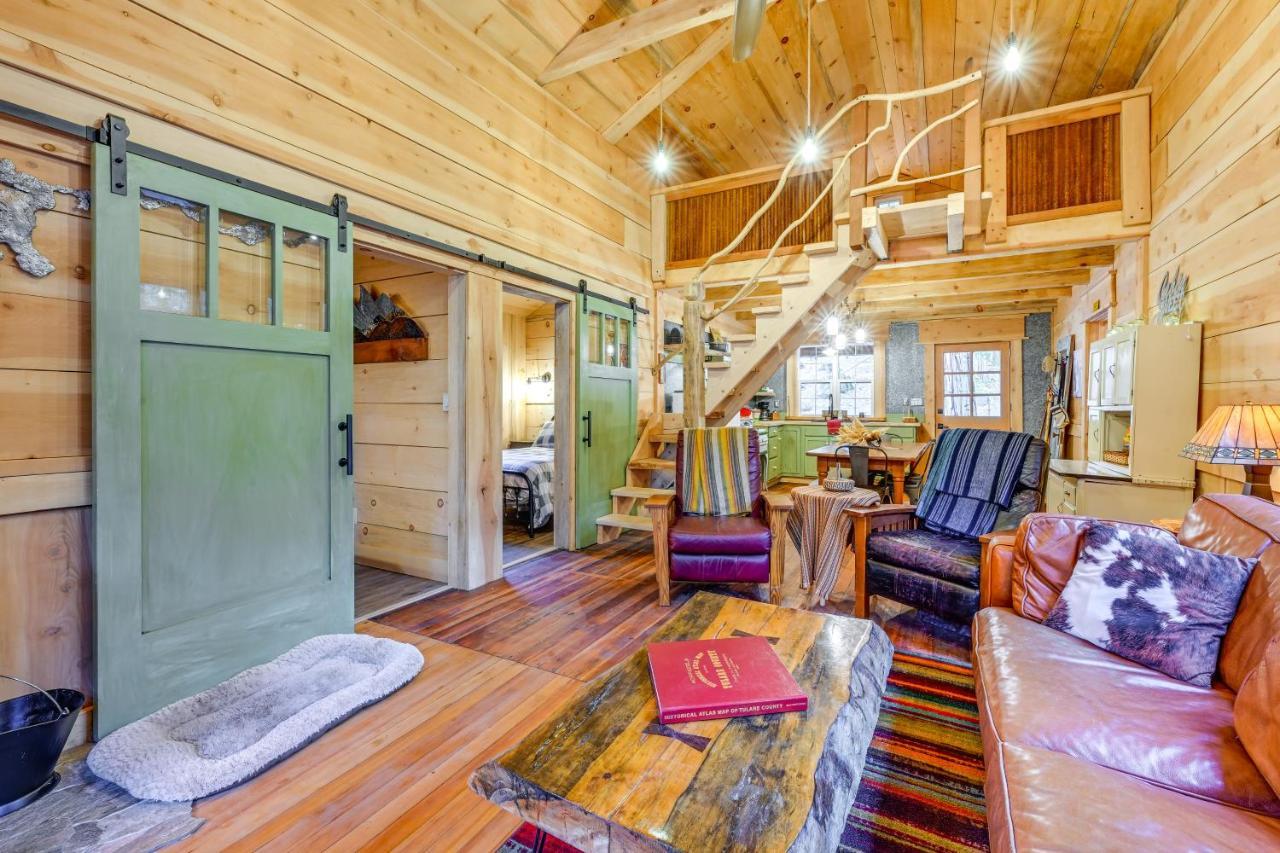 Enchanting Creekside Cabin Near Kings Canyon Park! Badger Extérieur photo